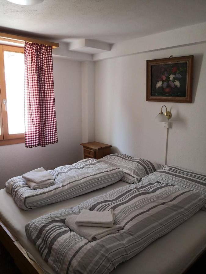 Chalet Valaisia รีเดอร์อัลพ์ ภายนอก รูปภาพ