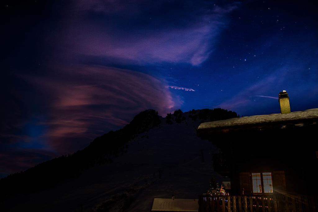 Chalet Valaisia รีเดอร์อัลพ์ ภายนอก รูปภาพ