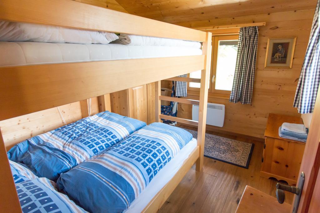 Chalet Valaisia รีเดอร์อัลพ์ ภายนอก รูปภาพ