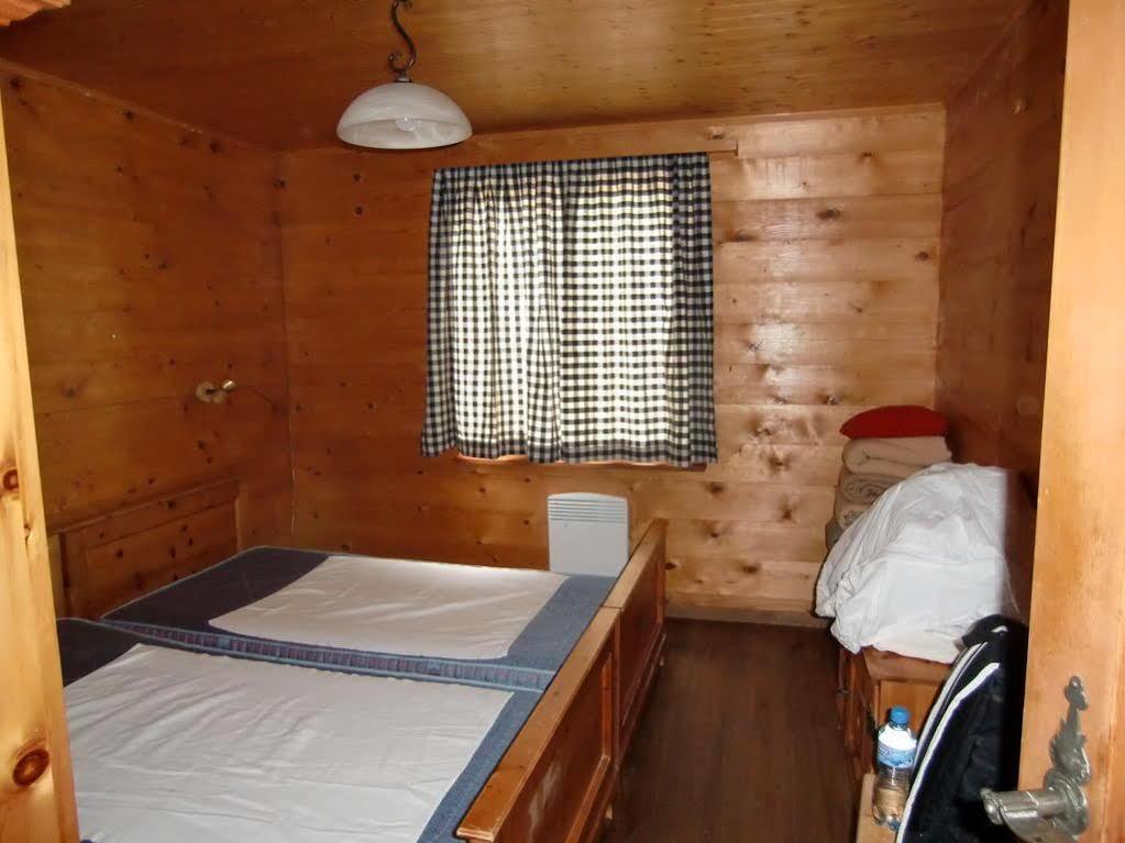 Chalet Valaisia รีเดอร์อัลพ์ ภายนอก รูปภาพ